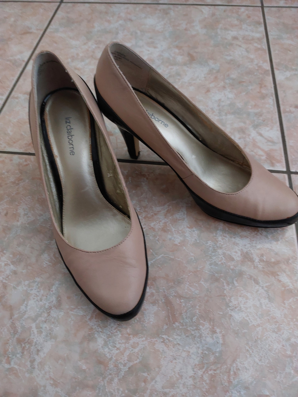 Liz Claiborne Blush Nude Leather High Heel Pumps